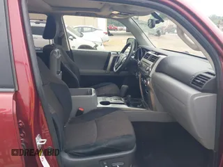 2010 Toyota 4Runner Trail with VIN JTEBU5JR8A5032539, listed as a IAAI auction lot 42079969 with 194,958 mi miles and . Bid and sale history available at DreamBid. Image 5.