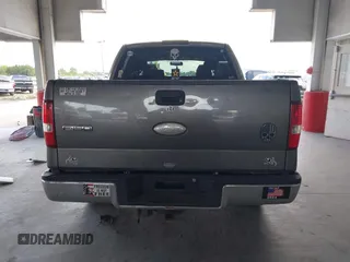 2007 Ford F-150 XLT z VIN 1FTPW12V87FA44038, wystawiony jako IAAI lot #42472376 z przebiegiem 212 287 mil mil oraz . Historia ofert i sprzedaży dostępna na DreamBid. Obrazek 17.