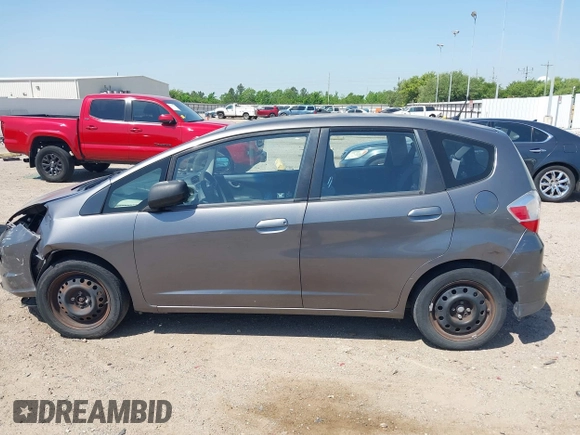 2013 Honda Fit with VIN JHMGE8H37DC048529, listed as a IAAI auction lot 42011202 with 255,113 mi miles. Bid and sale history available at carsss.com. Image 15.