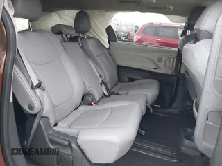 2022 Toyota Sienna XLE with VIN 5TDJRKEC4NS096017, listed as a IAAI auction lot 41708210 with 50,942 mi miles. Bid and sale history available at carsss.com. Image 8.