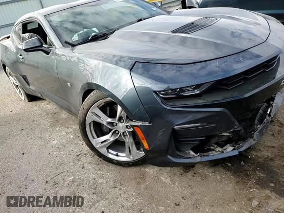 2019 Chevrolet Camaro 1SS z VIN 1G1FE1R73K0112188, wystawiony jako Copart lot #87231554 z przebiegiem Nie podano mil oraz Szkoda całkowita • Salvage title. Historia ofert i sprzedaży dostępna na DreamBid. Obrazek 11.