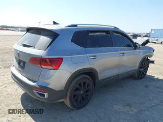 2022 Volkswagen Taos z VIN 3VVGX7B29NM001350, wystawiony jako IAAI lot #41684049 z przebiegiem 32 531 mil mil oraz . Historia ofert i sprzedaży dostępna na DreamBid. Obrazek 4.