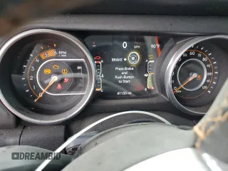2021 Jeep Wrangler Unlimited Sahara High Altitude with VIN 1C4HJXEM0MW669053, listed as a Copart auction lot 77032134 with 41,133 mi miles and Salvage title. Bid and sale history available at DreamBid. Image 9.