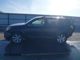 2010 Toyota RAV4 Ltd with VIN JTMDF4DV1A5030948, listed as a IAAI auction lot 41773340 with 165,859 mi miles. Bid and sale history available at carsss.com. Image 14.