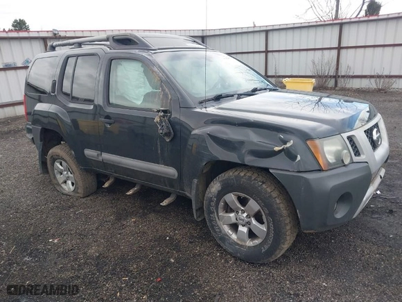 2011 Nissan Xterra Pro-4X with VIN 5N1AN0NW1BC516142, listed as a IAAI auction lot 41658077 with 178,443 mi miles. Bid and sale history available at carsss.com. Image 1.