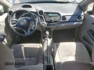 2010 Honda Insight LX z VIN JHMZE2H54AS003234, wystawiony jako Copart lot #56915385 z przebiegiem 320 644 mil mil oraz Czysty tytuł • Clean title. Historia ofert i sprzedaży dostępna na DreamBid. Obrazek 8.