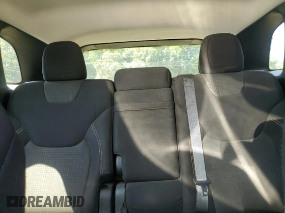 2016 Jeep Cherokee Altitude with VIN 1C4PJMCB6GW101759, listed as a Copart auction lot 62209745 with 89,820 mi miles and Clean title. Bid and sale history available at DreamBid. Image 10.