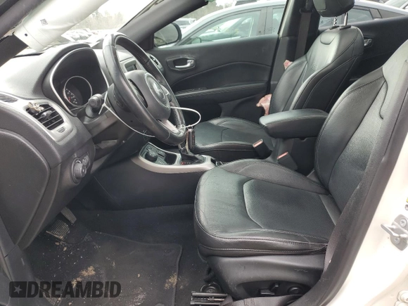 2020 Jeep Compass High Altitude z VIN 3C4NJDCB2LT173758, wystawiony jako Copart lot #50141975 z przebiegiem 52 408 mil mil oraz Szkoda całkowita • Salvage title. Historia ofert i sprzedaży dostępna na DreamBid. Obrazek 7.