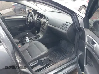 2015 Volkswagen Golf SEL z VIN 3VWRA7AU7FM062173, wystawiony jako IAAI lot #41878714 z przebiegiem 154 883 mil mil oraz . Historia ofert i sprzedaży dostępna na DreamBid. Obrazek 5.
