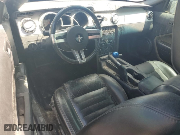 2006 Ford Mustang GT Deluxe with VIN 1ZVFT82H065200081, listed as a Copart auction lot 62425655 with 163,925 mi miles and Salvage title. Bid and sale history available at DreamBid. Image 8.