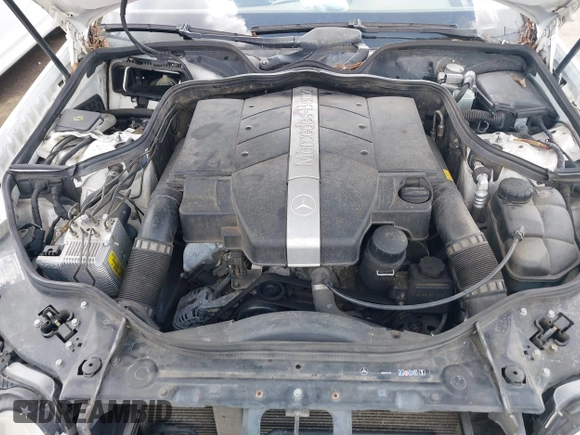 2003 Mercedes-Benz E-Class 3.2L with VIN WDBUF65J23A120318, listed as a IAAI auction lot 41927993 with 113,578 mi miles. Bid and sale history available at carsss.com. Image 10.