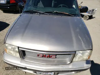 1999 GMC Sonoma SLS with VIN 1GTCS19X0X8530851, listed as a Copart auction lot 69718564 with 0 mi miles and Salvage Title. Bid and sale history available at carsss.com. Image 11.