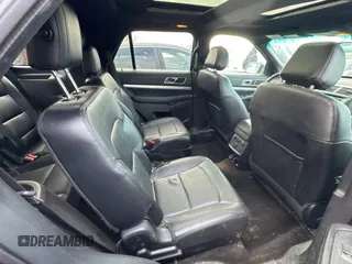 2016 Ford Explorer XLT with VIN 1FM5K8D83GGA53805, listed as a Copart auction lot 87420114 with 177,818 mi miles and Salvage Title. Bid and sale history available at carsss.com. Image 6.