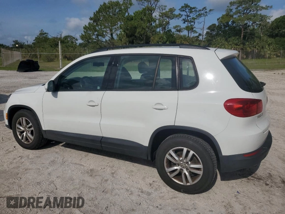 2016 Volkswagen Tiguan SE z VIN WVGBV7AX1GW528888, wystawiony jako Copart lot #59057125 z przebiegiem 143 688 mil mil oraz Czysty tytuł • Clean title. Historia ofert i sprzedaży dostępna na DreamBid. Obrazek 2.