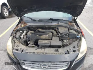 2012 Volvo S60 T5 with VIN YV1622FS1C2088990, listed as a IAAI auction lot 42675481 with 208,000 mi miles and . Bid and sale history available at DreamBid. Image 10.