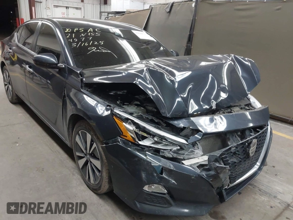2021 Nissan Altima SV with VIN 1N4BL4DV7MN314577, listed as a IAAI auction lot 41826533 with 77,502 mi miles and . Bid and sale history available at carsss.com. Image 1.