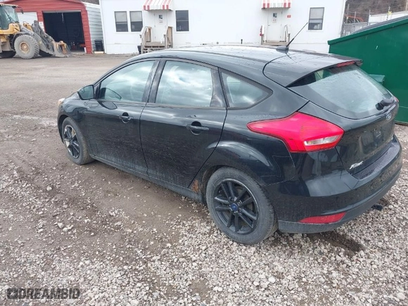 2015 Ford Focus SE with VIN 1FADP3K25FL209843, listed as a IAAI auction lot 41768161 with 144,830 mi miles. Bid and sale history available at carsss.com. Image 3.
