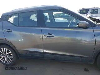 2021 Nissan Kicks SV with VIN 3N1CP5CV2ML477506, listed as a IAAI auction lot 41736063 with 68,872 mi miles. Bid and sale history available at carsss.com. Image 14.