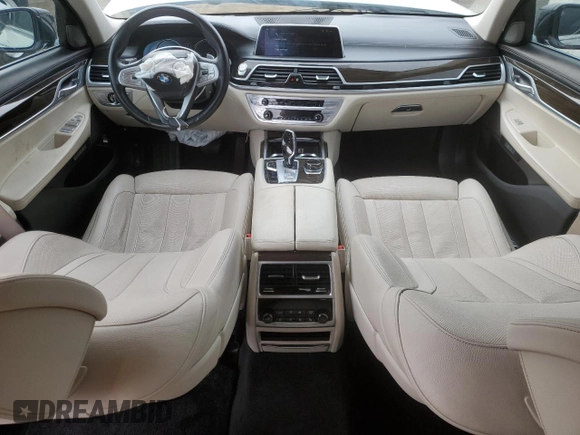 2018 BMW 7 Series 740e xDrive with VIN WBA7J2C57JG938114, listed as a Copart auction lot 41833424 with 45,559 mi miles and . Bid and sale history available at DreamBid. Image 8.