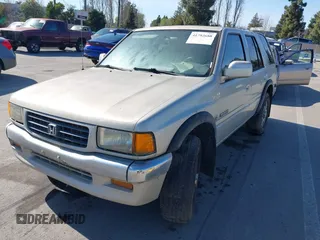1997 Honda Passport z VIN 4S6CM58V4V4409765, wystawiony jako IAAI lot #41792688 z przebiegiem 124 222 mil mil oraz . Historia ofert i sprzedaży dostępna na DreamBid. Obrazek 6.