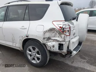 2010 Toyota RAV4 Limited z VIN 2T3YF4DV6AW017087, wystawiony jako IAAI lot #41546168 z przebiegiem 249 218 mil mil oraz . Historia ofert i sprzedaży dostępna na DreamBid. Obrazek 19.
