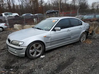 2002 BMW 3 Series 330i with VIN WBAEV53432KM19810, listed as a Copart auction lot 80886334 with 0 mi miles and Salvage Title. Bid and sale history available at carsss.com. Image 1.