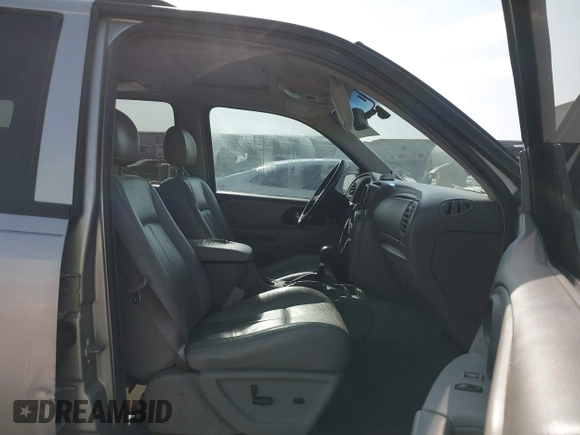 2007 Chevrolet TrailBlazer LS with VIN 1GNDS13S972108556, listed as a IAAI auction lot 41851089 with 225,235 mi miles and . Bid and sale history available at DreamBid. Image 5.