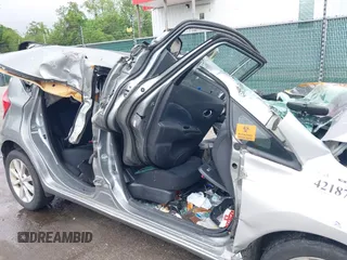 2014 Nissan Note S Plus z VIN 3N1CE2CP7EL373942, wystawiony jako IAAI lot #42187563 z przebiegiem Nie podano mil oraz . Historia ofert i sprzedaży dostępna na DreamBid. Obrazek 6.