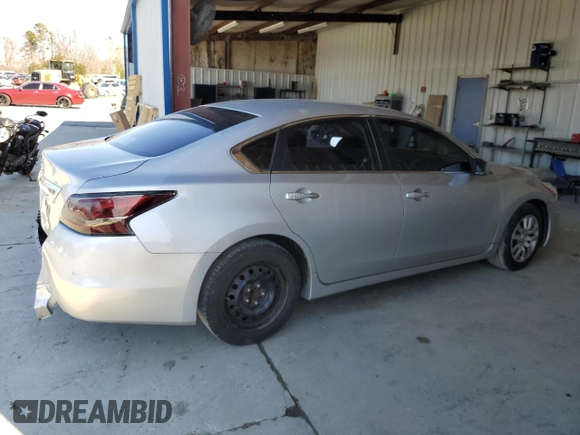 2015 Nissan Altima SV with VIN 1N4AL3AP2FC280526, listed as a Copart auction lot 49031185 with 208,381 mi miles and Salvage Title. Bid and sale history available at DreamBid. Image 3.