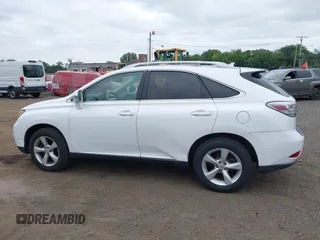 2010 Lexus RX 350 z VIN 2T2BK1BA7AC058575, wystawiony jako IAAI lot #42602120 z przebiegiem 151 152 mil mil oraz . Historia ofert i sprzedaży dostępna na DreamBid. Obrazek 14.