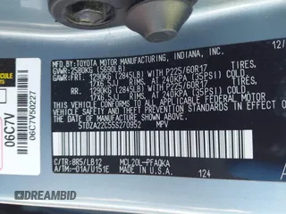 2005 Toyota Sienna XLE with VIN 5TDZA22C55S270952, listed as a IAAI auction lot 42165615 with 98,021 mi miles. Bid and sale history available at carsss.com. Image 9.
