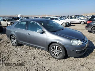 2006 Volkswagen Jetta 2.5L with VIN 3VWSG71K26M778607, listed as a Copart auction lot 88943105 with 143,066 mi miles and Salvage title. Bid and sale history available at DreamBid. Image 4.