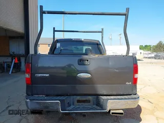 2006 Ford F-150 XLT z VIN 1FTPW14VX6KD64920, wystawiony jako IAAI lot #42181183 z przebiegiem 383 846 mil mil oraz . Historia ofert i sprzedaży dostępna na DreamBid. Obrazek 16.