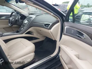 2017 Lincoln MKZ Reserve with VIN 3LN6L5FC5HR615781, listed as a IAAI auction lot 42419285 with 77,459 mi miles and . Bid and sale history available at DreamBid. Image 5.