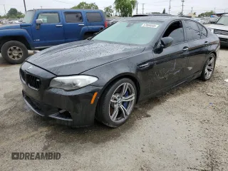 2013 BMW M5 z VIN WBSFV9C56DD096294, wystawiony jako Copart lot #57855005 z przebiegiem Nie podano mil oraz Tytuł czysty. Historia ofert i sprzedaży dostępna na DreamBid. Obrazek 1.