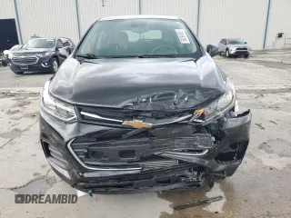 2020 Chevrolet Trax LS with VIN KL7CJKSB0LB052447, listed as a Copart auction lot 59269385 with 21,311 mi miles and Non repairable. Bid and sale history available at DreamBid. Image 5.