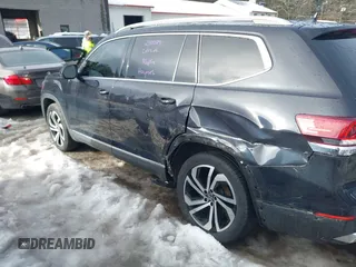 2021 Volkswagen Atlas SEL Premium z VIN 1V2TR2CA2MC588943, wystawiony jako IAAI lot #41558964 z przebiegiem 62 182 mil mil oraz . Historia ofert i sprzedaży dostępna na DreamBid. Obrazek 14.
