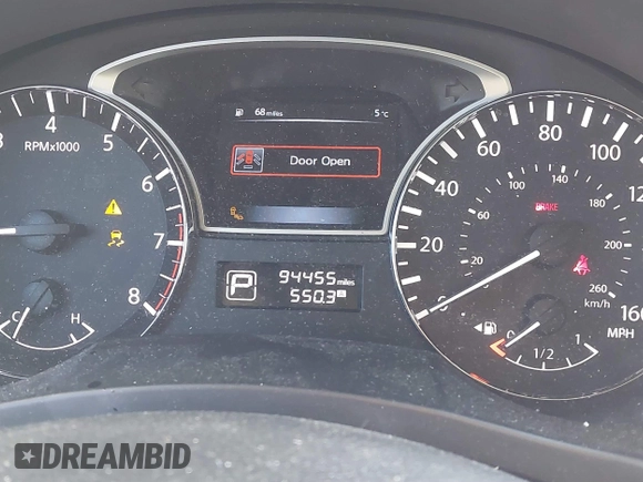 2014 Nissan Altima 2.5 with VIN 1N4AL3AP7EN240705, listed as a IAAI auction lot 41881013 with 94,455 mi miles. Bid and sale history available at carsss.com. Image 7.
