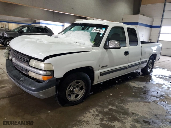1999 Chevrolet Silverado 1500 LS with VIN 2GCEC19T7X1198025, listed as a Copart auction lot 45314655 with 161,724 mi miles and Salvage Title. Bid and sale history available at carsss.com. Image 1.