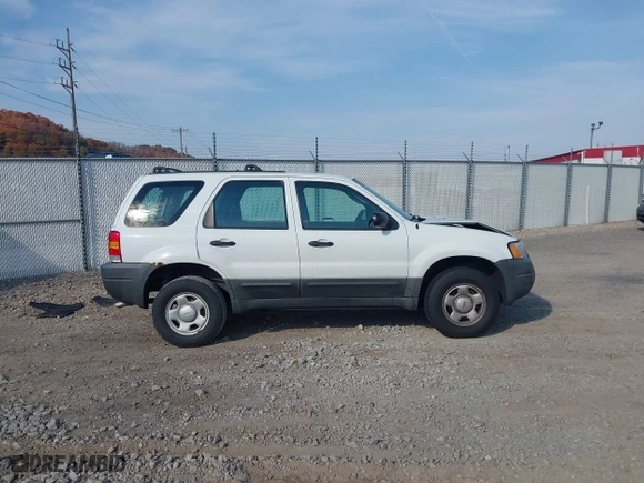 2003 Ford Escape XLS Popular with VIN 1FMYU92183KB46619, listed as a IAAI auction lot 40695244 with 0 mi miles. Bid and sale history available at carsss.com. Image 12.