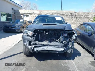2017 Toyota Tacoma SR5 with VIN 3TMCZ5AN8HM102763, listed as a IAAI auction lot 41781283 with 38,734 mi miles and . Bid and sale history available at carsss.com. Image 6.