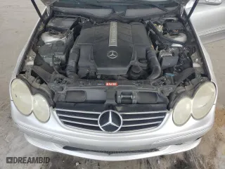 2005 Mercedes-Benz CLK-Class 5.0L with VIN WDBTK75J15F134472, listed as a Copart auction lot 68851484 with 121,031 mi miles and Clean Title. Bid and sale history available at carsss.com. Image 11.