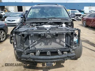 2015 Cadillac Escalade Premium z VIN 1GYS4NKJ3FR576518, wystawiony jako Copart lot #53972985 z przebiegiem 79 763 mil mil oraz Czysty tytuł • Clean title. Historia ofert i sprzedaży dostępna na DreamBid. Obrazek 5.