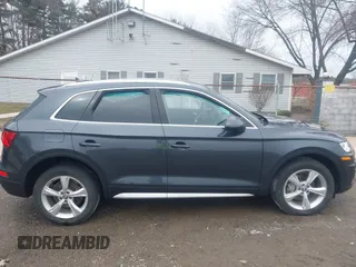 2020 Audi Q5 Premium Plus with VIN WA1BNAFY5L2010054, listed as a IAAI auction lot 41738526 with 83,152 mi miles. Bid and sale history available at carsss.com. Image 13.