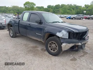 2008 GMC Sierra 1500 Work Truck z VIN 1GTEC19X98Z225124, wystawiony jako IAAI lot #42215569 z przebiegiem 158 635 mil mil oraz . Historia ofert i sprzedaży dostępna na DreamBid. Obrazek 1.