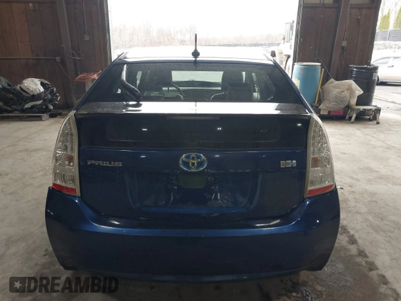 2010 Toyota Prius II with VIN JTDKN3DUXA0197379, listed as a IAAI auction lot 41915351 with 239,945 mi miles. Bid and sale history available at carsss.com. Image 16.