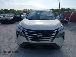 2025 Nissan Rogue SV with VIN 5N1BT3BA2SC808953, listed as a IAAI auction lot 42045667 with 6,717 mi miles and . Bid and sale history available at carsss.com. Image 12.