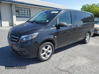 2018 Mercedes-Benz Metris Passenger z VIN WD4PG2EE4J3492287, wystawiony jako Copart lot #59262915 z przebiegiem 252 020 mil mil oraz Czysty tytuł • Clean title. Historia ofert i sprzedaży dostępna na DreamBid. Obrazek 1.