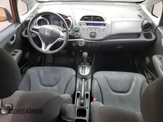 2009 Honda Fit Sport z VIN JHMGE88429S025410, wystawiony jako Copart lot #84963934 z przebiegiem 122 807 mil mil oraz Szkoda całkowita • Salvage title. Historia ofert i sprzedaży dostępna na DreamBid. Obrazek 8.