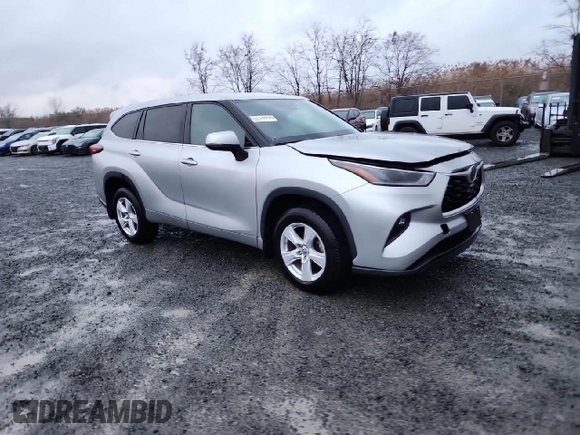 2021 Toyota Highlander L with VIN 5TDBZRBH4MS075907, listed as a Copart auction lot 57849265 with 67,128 mi miles and Salvage title. Bid and sale history available at DreamBid. Image 3.